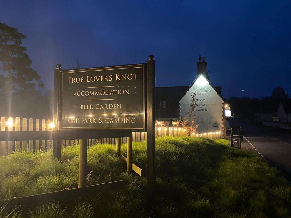 True Lovers Knot Blandford Forum Εξωτερικό φωτογραφία